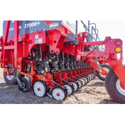 Sembradora Apache 27000+