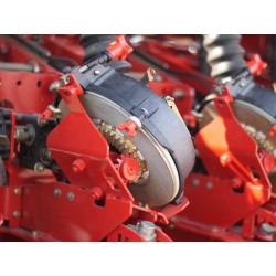 Sembradora Apache 99000